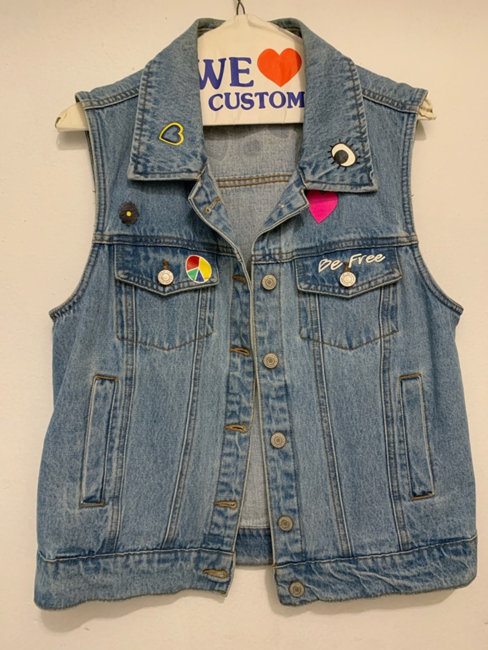Unusual Denim Sleeveless Jacket